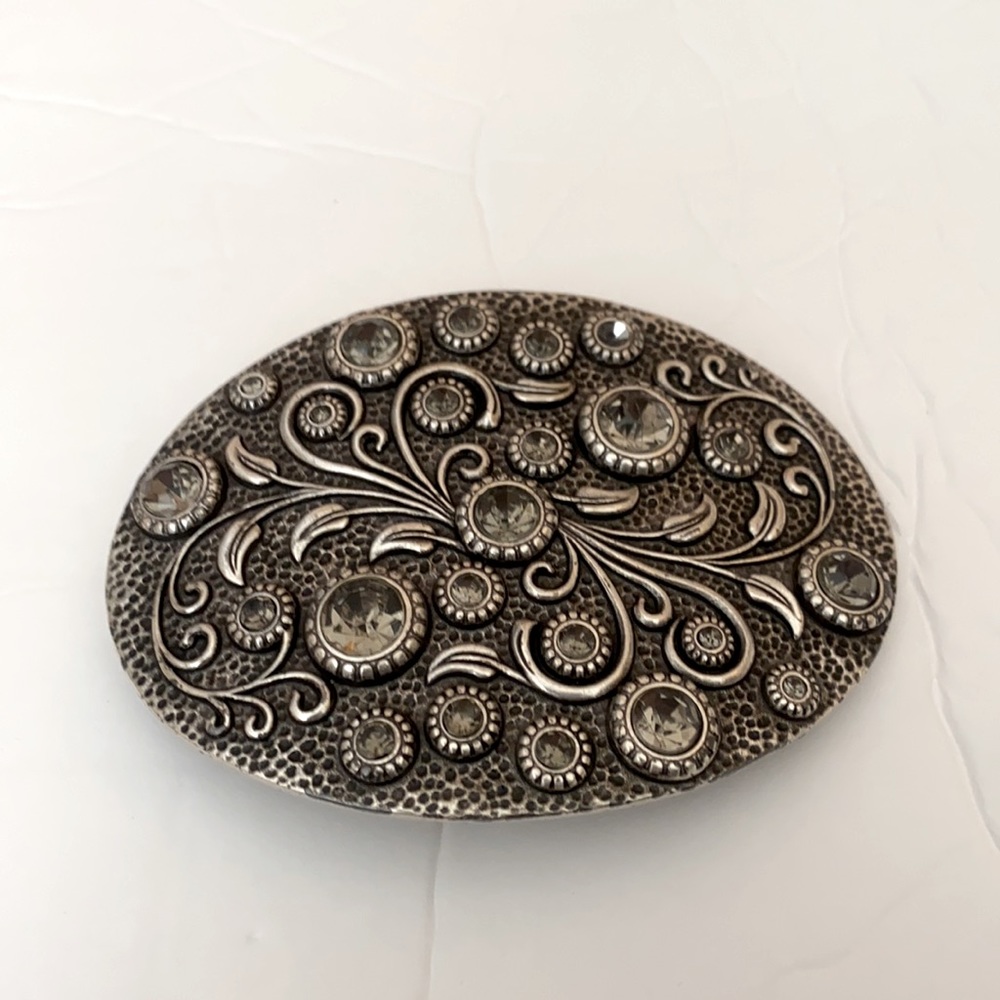 Belt buckle